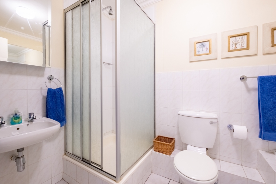 4 Bedroom Property for Sale in Greenways Golf Estate Western Cape